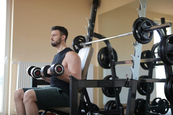 Comment vous débarrasser de votre vieux banc de musculation : astuces et endroits pratiques